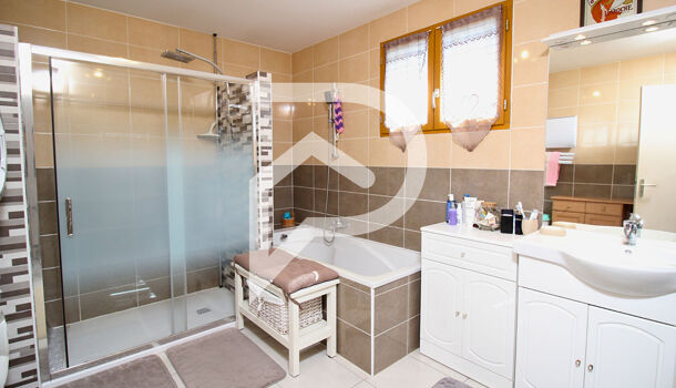 Villa / Maison 6 pièces  à vendre Aigues-Mortes 30220