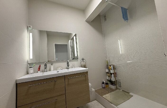 Vente appartement 4 pièces 78 m² Bondy (93140) — photo 4