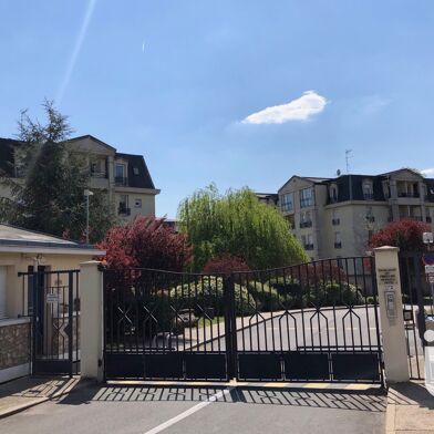 Appartement 4 pièces 174000 €