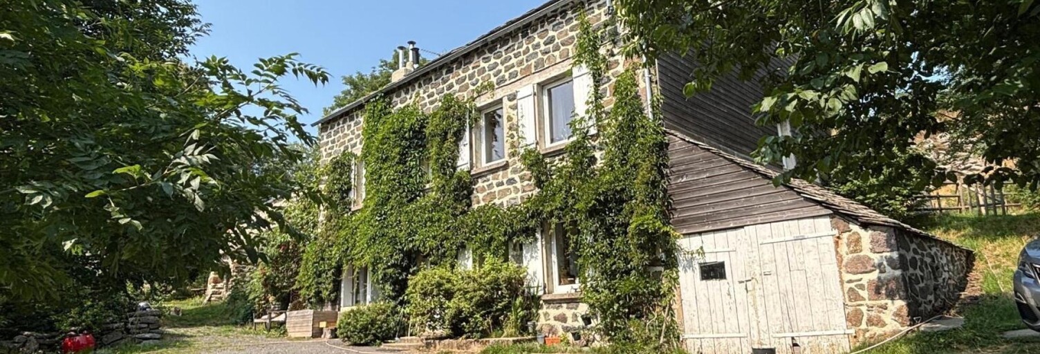 Maison 13 Pièces 198 m² à vendre à Moudeyres (43150)