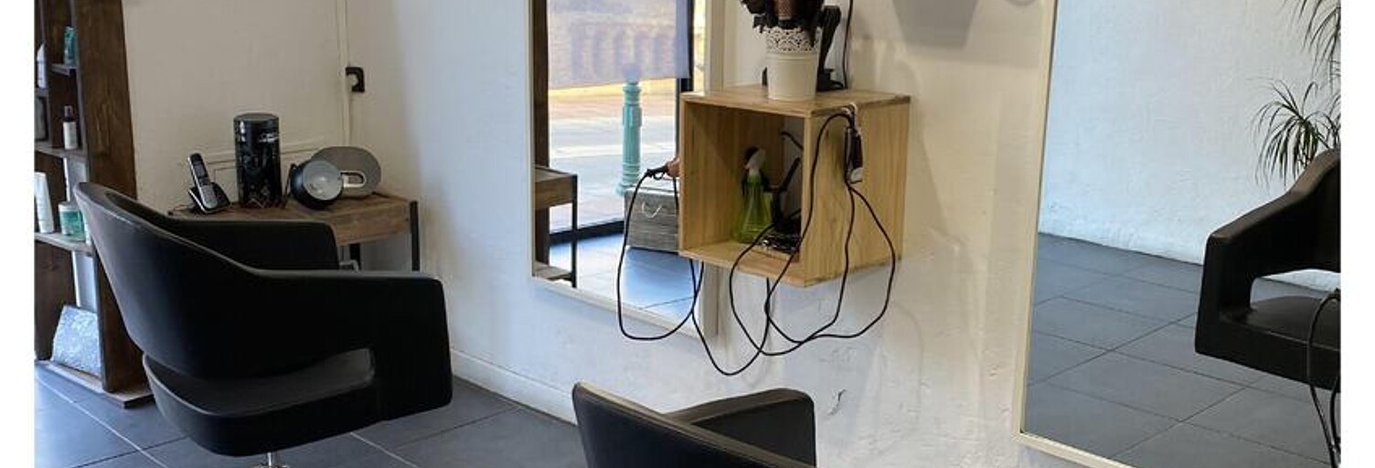 Commerce  24 m² à vendre à Pierrefeu-du-Var (83390)