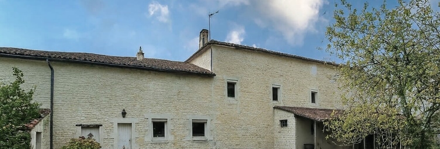 Maison 10 Pièces 272 m² à vendre à Mansle-les-Fontaines (16230)