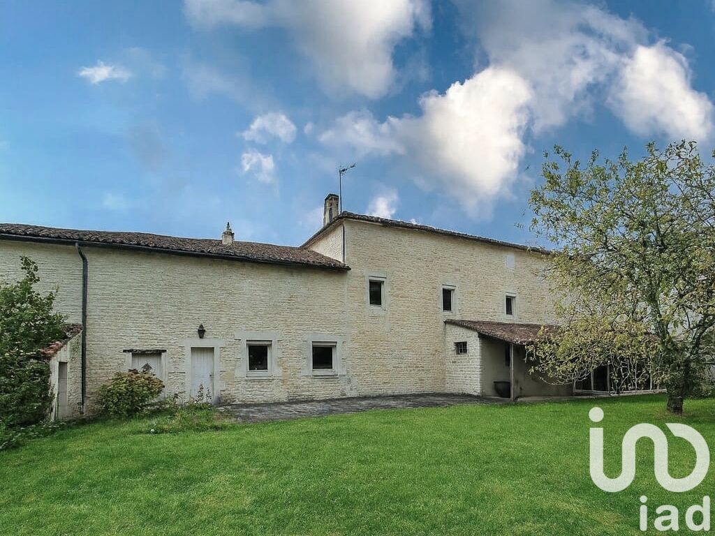 Maison à vendre, 10 pièces, 272 m², Mansle
