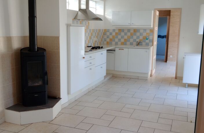 Vente Maison traditionnelle 7 pièces — photo 3