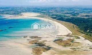 Terrain  1379 m² à vendre à Plounévez-Lochrist (29430)