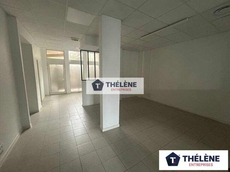 BUREAUX  à VENDRE — photo 1