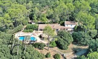 Maison 9 Pièces 200 m² à vendre à Lorgues (83510)