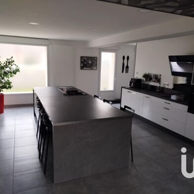 Maison 7 pièces 320000 €