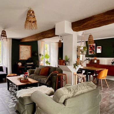 Maison 8 pièces 499000 €