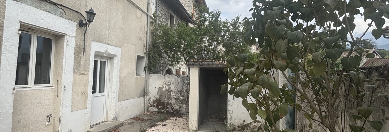 Maison 5 Pièces 112 m² à vendre à Saint-Nazaire-les-Eymes (38330)