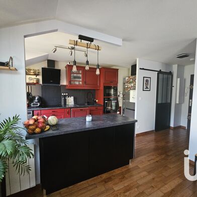 Appartement 3 pièces 245000 €