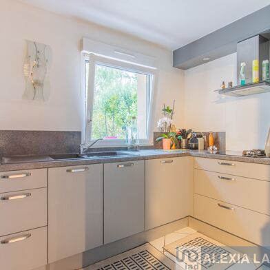 Maison 5 pièces 389000 €