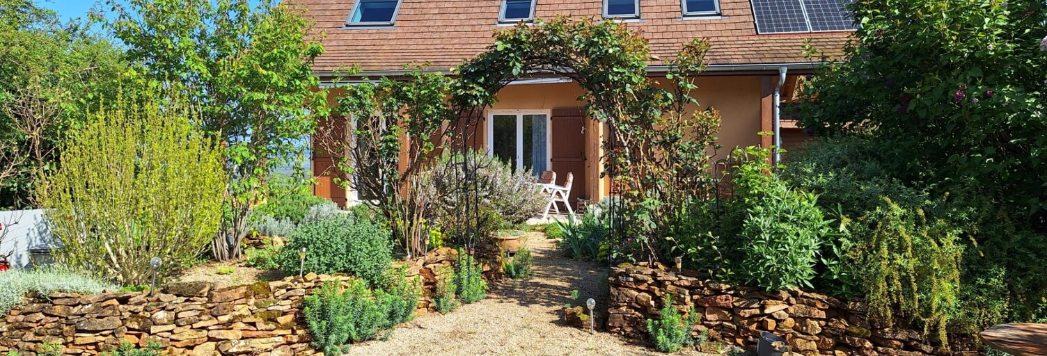 Maison 4 Pièces 140 m² à vendre à Ameugny (71460)