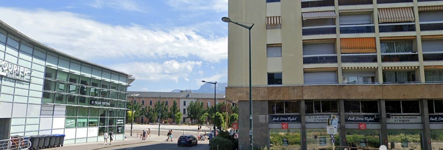 Garage  15 m² à vendre à Annecy (74000)