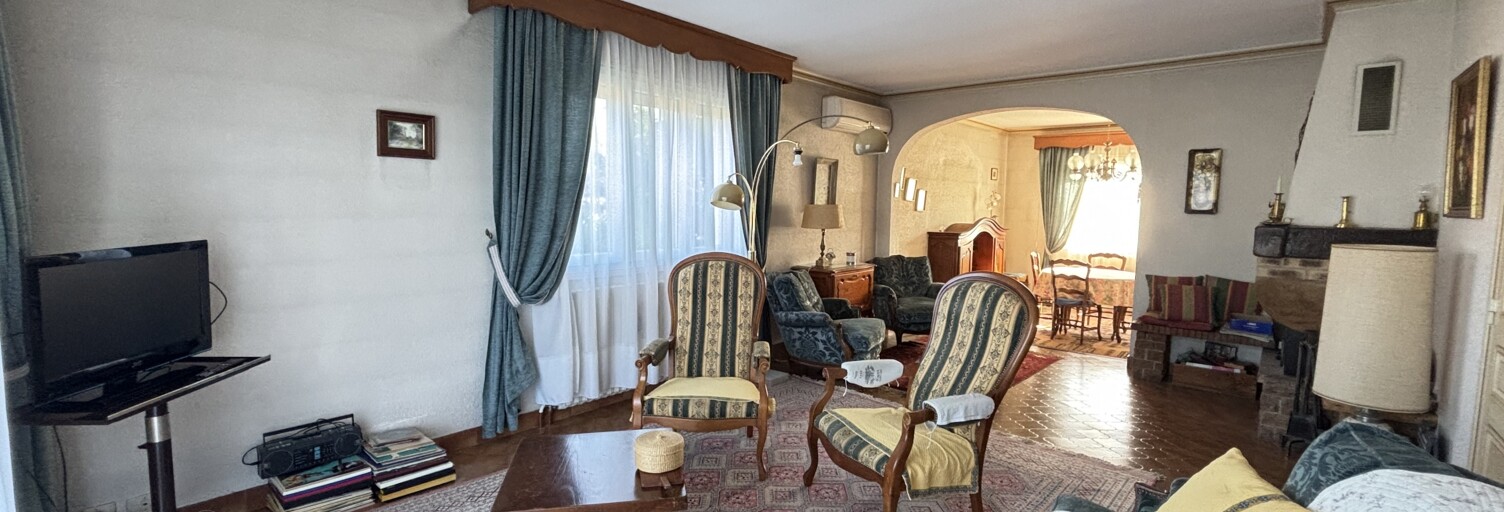 Maison 7 Pièces 200 m² à vendre à Francheleins (01090)