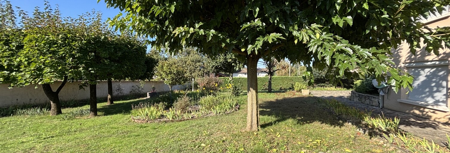 Maison 7 Pièces 200 m² à vendre à Montmerle-sur-Saône (01090)