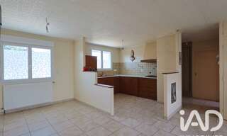 Maison 4 Pièces 106 m² à vendre à Argenton-l'Église (79290)