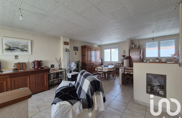 Vente Maison/villa 4 pièces — photo 3