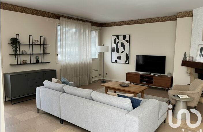 Vente Appartement 5 pièces — photo 2