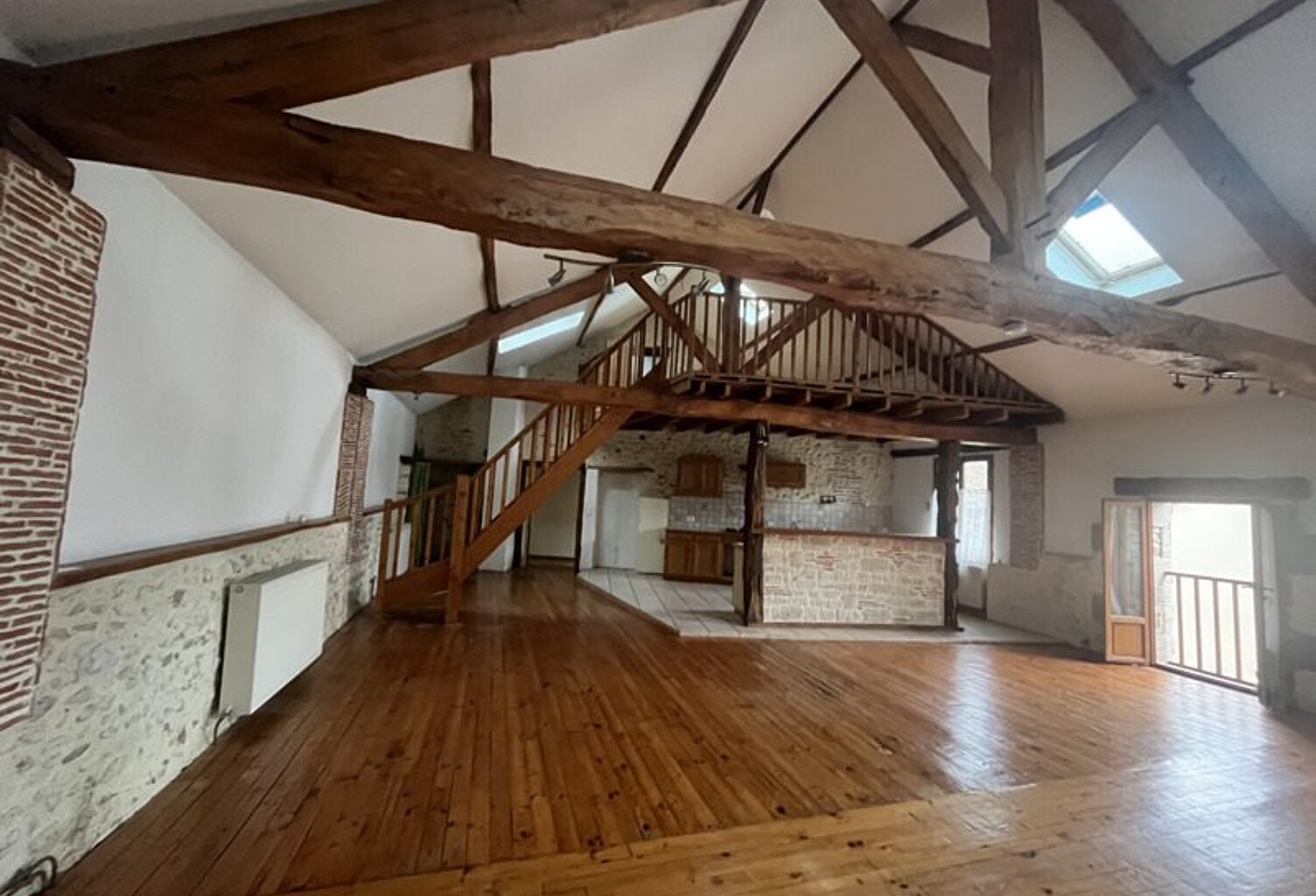 Vente immeuble   Grignols (24110) — photo 1