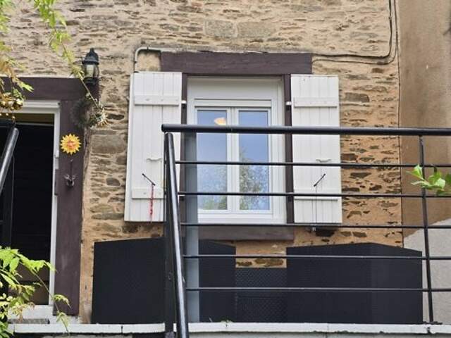 Maison de ville de 2 pièces principales — photo du bien