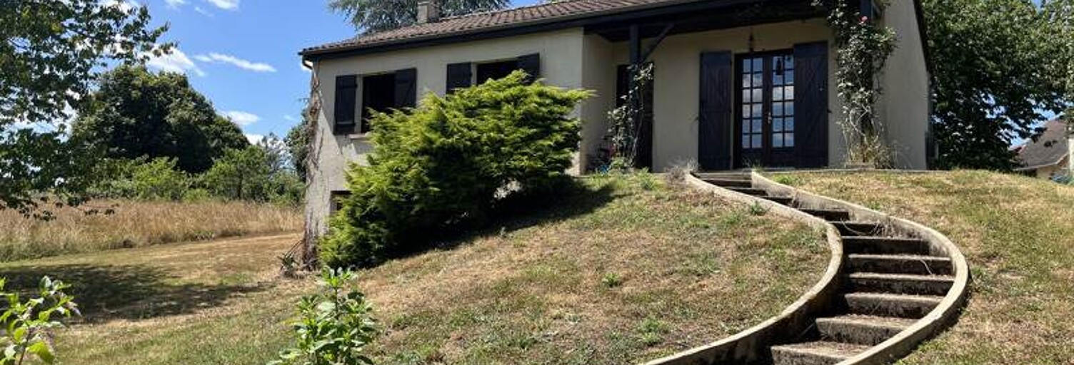 Maison 3 Pièces 77 m² à vendre à Mialet (24450)