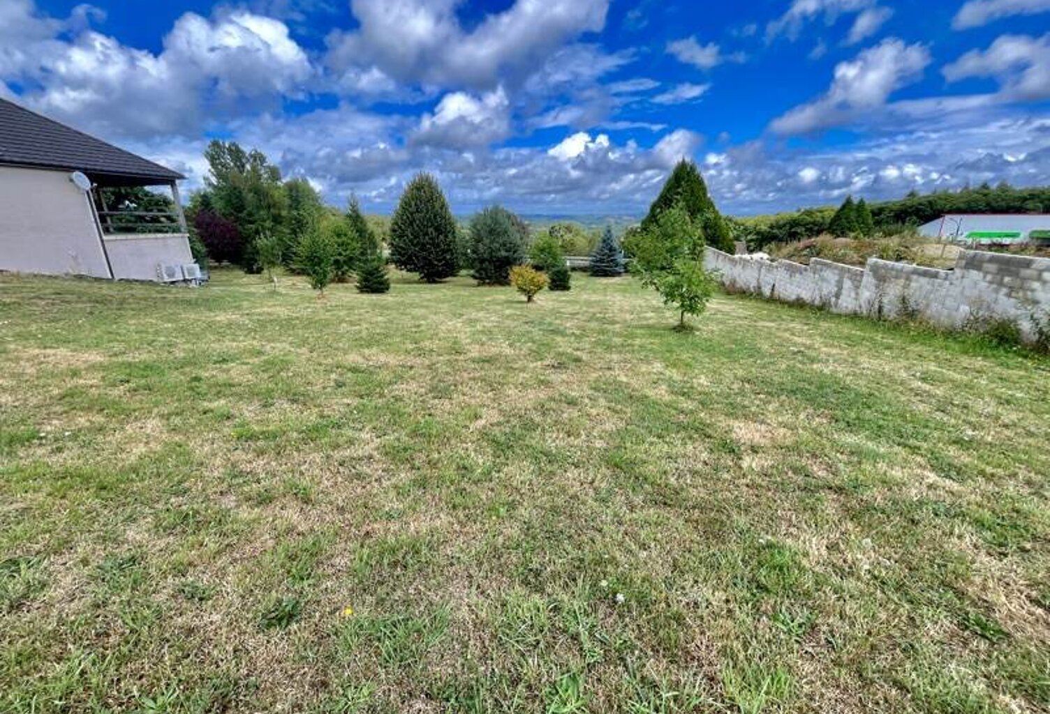 Vente terrain  1714 m² Sainte-Féréole (19270) — photo 1