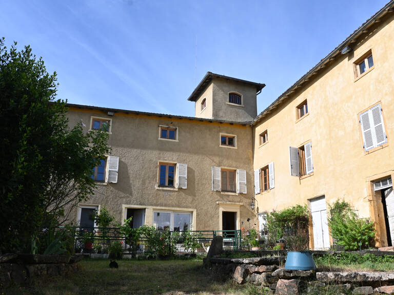 A VENDRE EN EXCLUSIVITE A BESSENAY DANS ANCIENNE FERME MAISO — photo 1