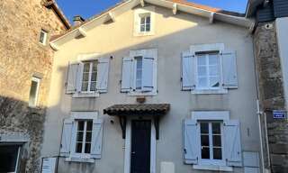 Immeuble   m² à vendre à Chabanais (16150)