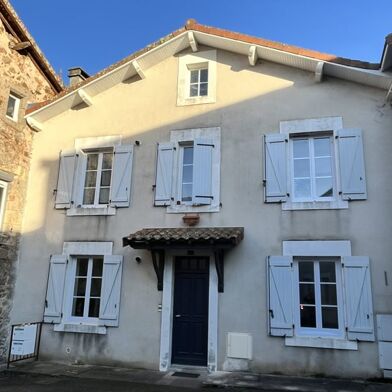 Immeuble  135000 €