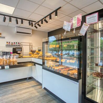 Immeuble  213000 €