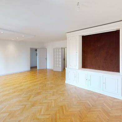 Appartement 3 pièces 1050 €