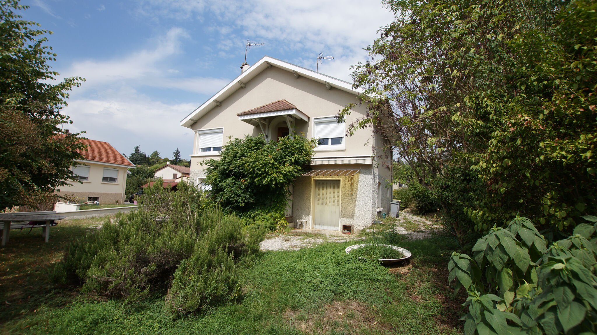 Villa / Maison  T5 à vendre Bourgoin-Jallieu 38300