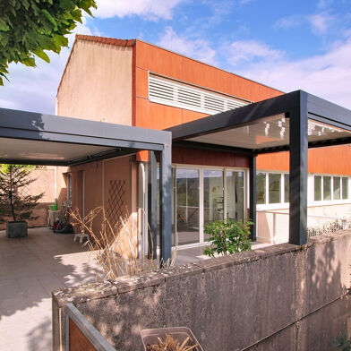 Maison 5 pièces 385000 €