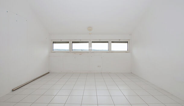 Villa / Maison 5 pièces  à vendre Isle-d'Abeau (L') 38080