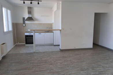 Appartement 3 pièces 796 €