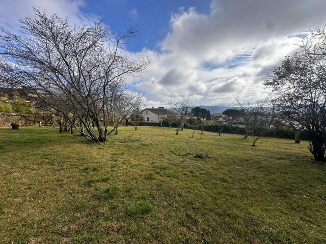 Terrain À Vendre — photo du bien