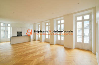 Appartement 4 pièces 378950 €