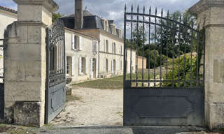 Maison 11 Pièces 350 m² à vendre à Saint-Jean-d'Angély (17400)