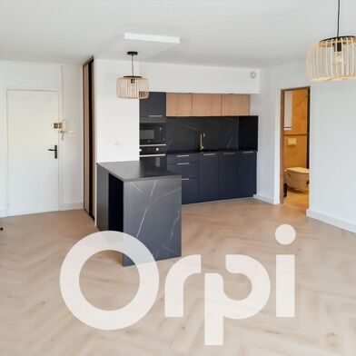 Appartement 1 pièces 179000 €