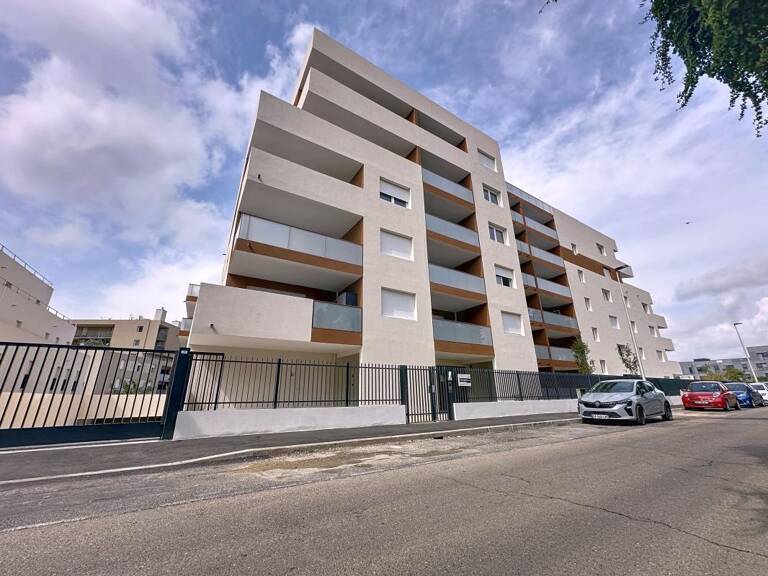 Appartement 3 Pièces avec terrasse et parking — photo 1