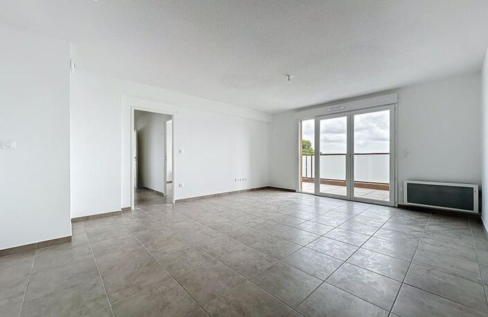 Appartement 3 Pièces avec terrasse et parking — photo 2