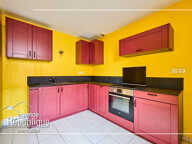 Maison avec jardin dans résidence sécurisée — photo 2