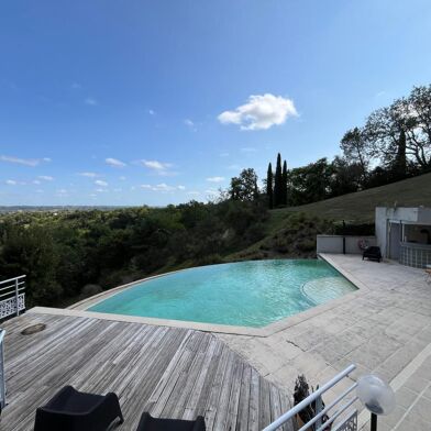 Maison 5 pièces 495000 €