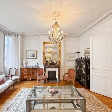 Appartement 5 pièces 474000 €