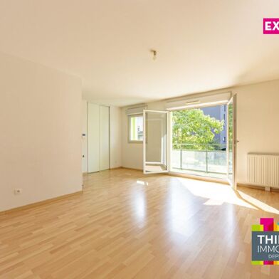 Appartement 3 pièces 243800 €