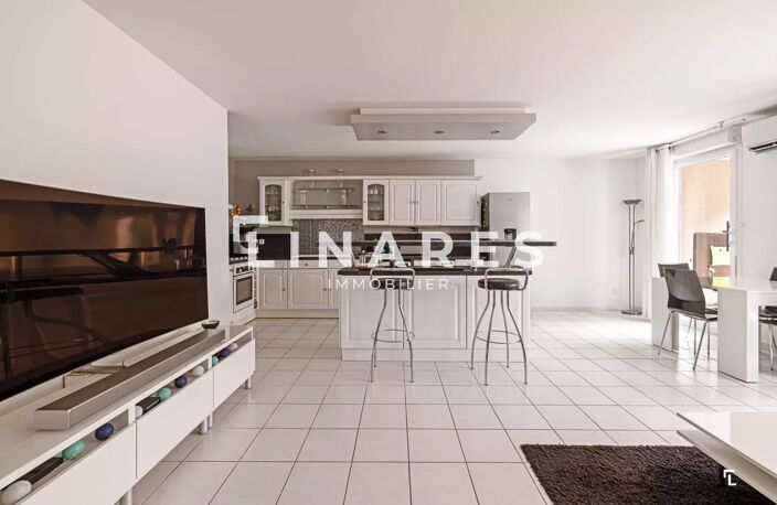 L'ÉQUILIBRE  -  Appartement T4 de 96m² - Terrasse 14m² - Parking — photo 2