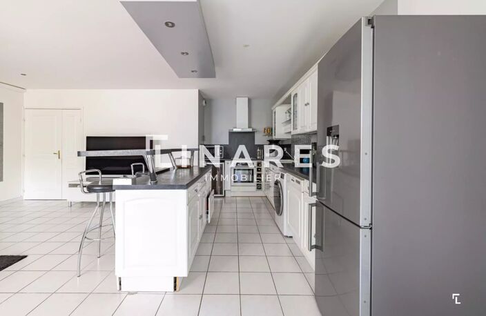 L'ÉQUILIBRE  -  Appartement T4 de 96m² - Terrasse 14m² - Parking — photo 3