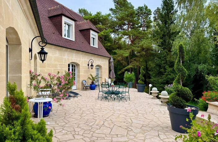 TROISSEREUX maison de 296 m² - Terrain de 6 000 m² — photo 2