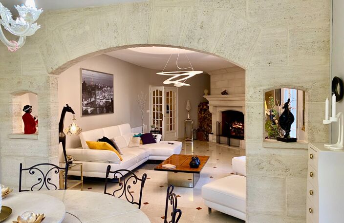 TROISSEREUX maison de 296 m² - Terrain de 6 000 m² — photo 4